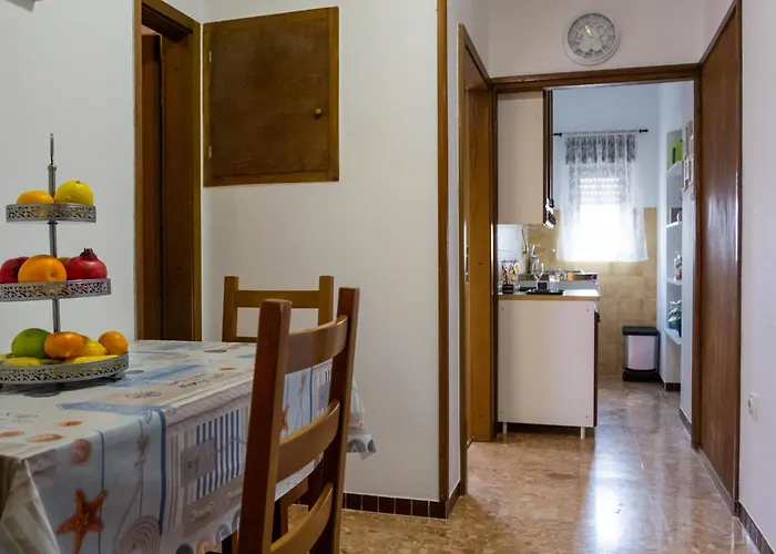 דירה Sea View Lighthouse With 170mbps Wifi And Sunny Balcony קסטב