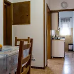 דירה Sea View Lighthouse With 170mbps Wifi And Sunny Balcony קסטב